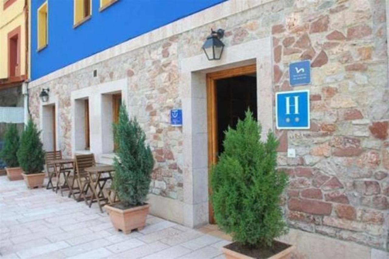 Auseva Hotell Covadonga Exteriör bild